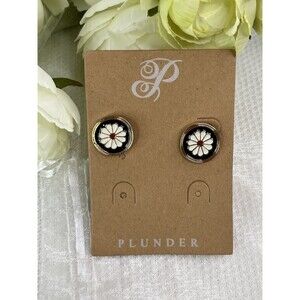New Plunder Design  Ensley Flower Earrings Jewelry White Floral Women’s